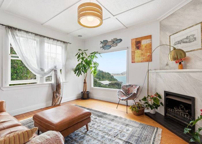  at 13 Hungerford Road, Lyall Bay, Wellington, Wellington