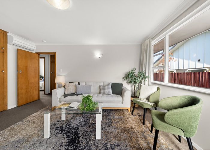  at Flat 2/33 Eastling Street, Bishopdale, Christchurch City, Canterbury
