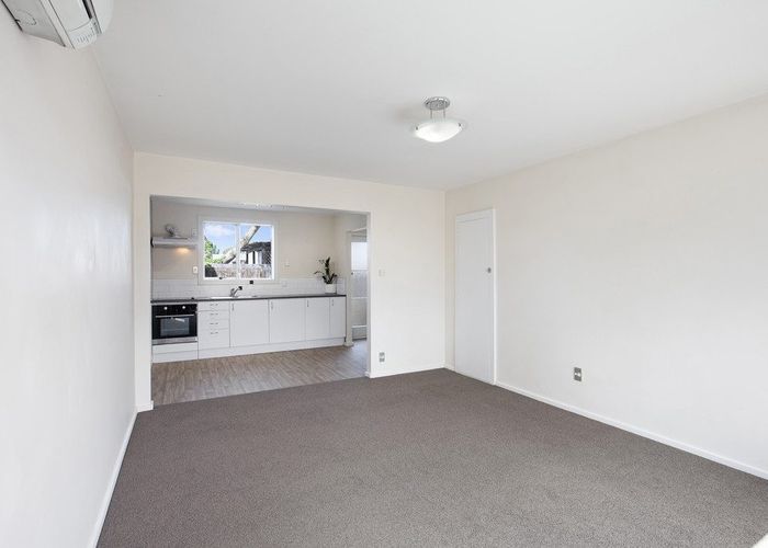  at 4/183 Hastings Street East, Waltham, Christchurch City, Canterbury