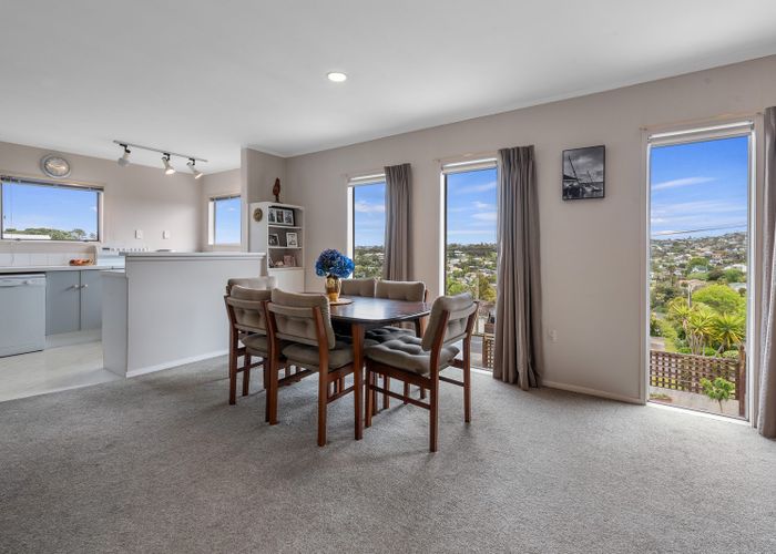 Recently sold 1/573 Beach Road, Murrays Bay, Auckland homes.co.nz