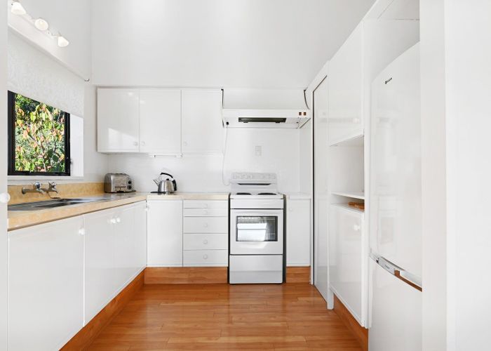  at 4 Marama Terrace, Lyttelton