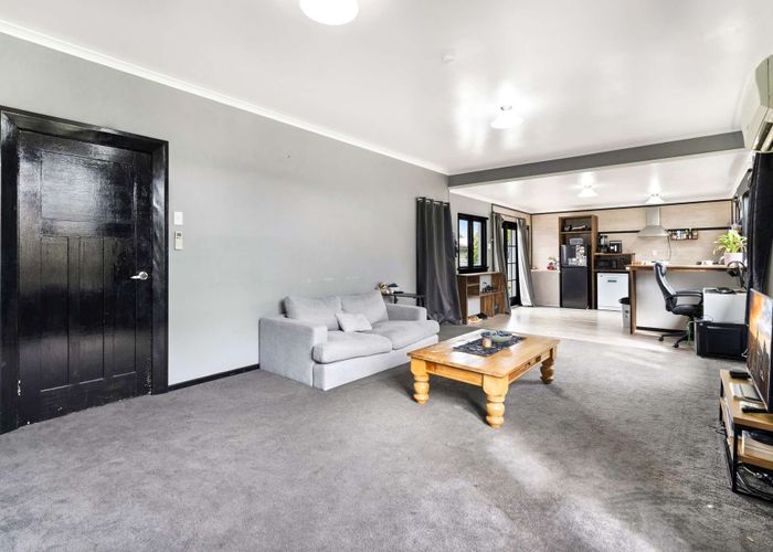  at 27 Galway Street, Grasmere, Invercargill