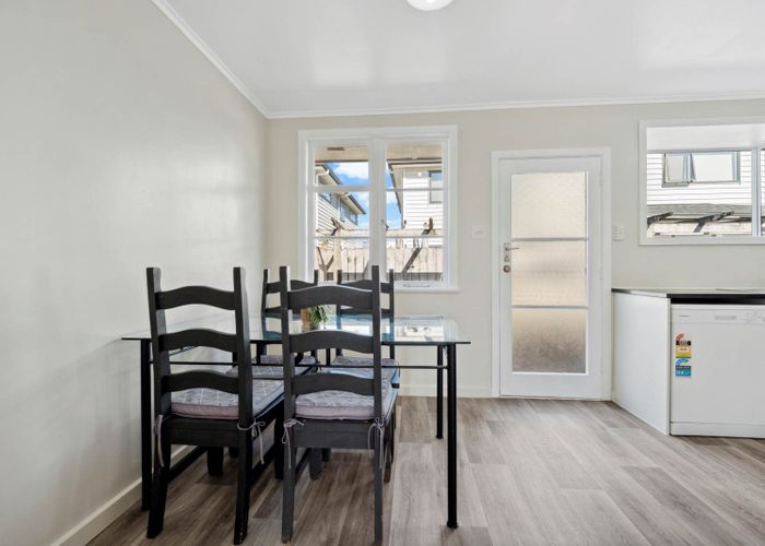  at 2/50 Ferndale Road, Mount Wellington, Auckland City, Auckland