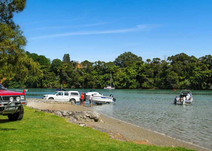  at 15 Matahiwi Road, Whakamarama, Te Puna