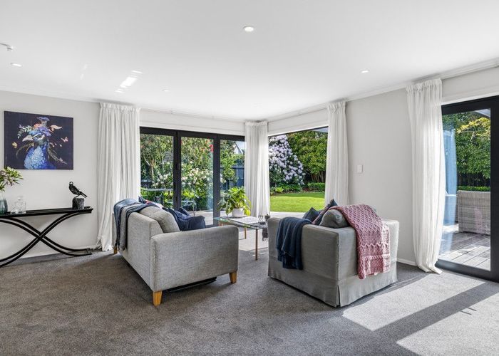  at 16 Brackendale Place, Burnside, Christchurch City, Canterbury