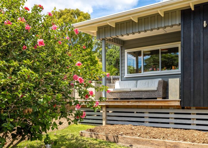  at 8 Waiata Road, Onetangi, Waiheke Island