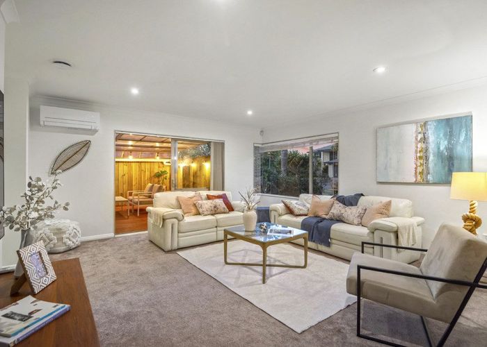  at 12 English Oak Drive, Schnapper Rock, North Shore City, Auckland