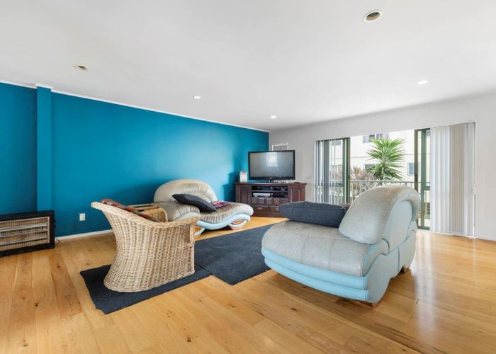  at 21/2 Onehunga Harbour Road, Onehunga, Auckland