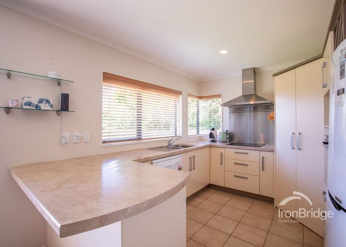  at 13 Beaufort Close, Kingsley Heights, Upper Hutt