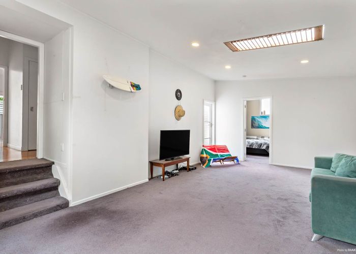  at 73 Stanley Road, Glenfield, Auckland