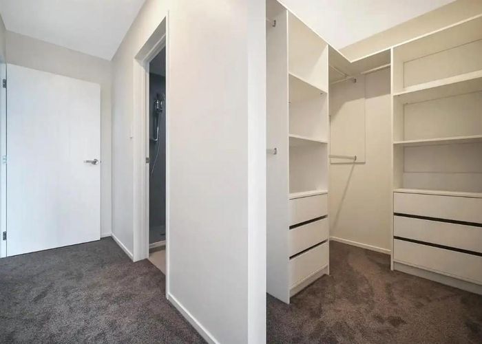  at 1/84 Ireland Road, Mount Wellington, Auckland