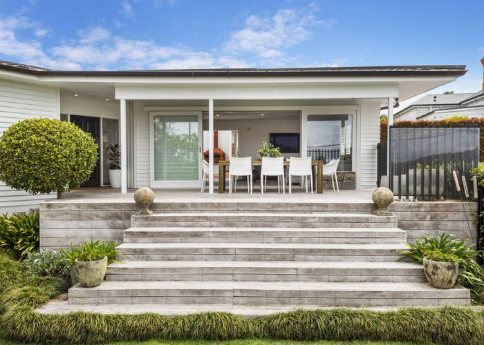  at 34 Hinemoa Street, Birkenhead, Auckland