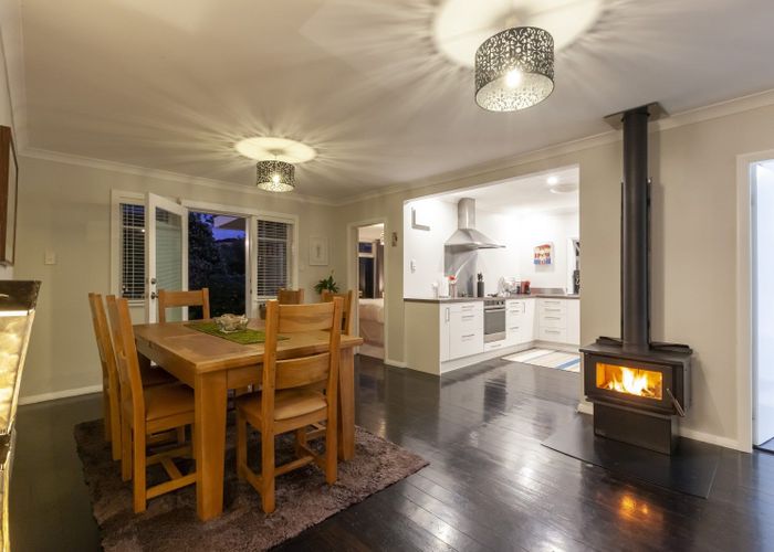  at 30 Dale Road, Raumati South, Paraparaumu
