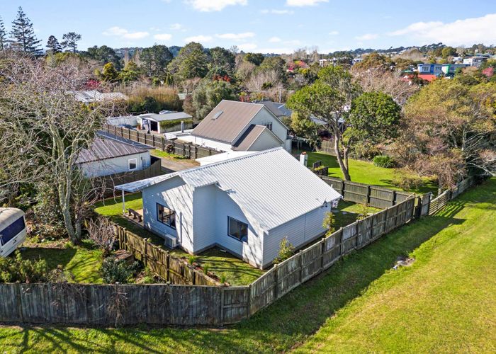  at 17A  Greenhithe Road, Greenhithe, North Shore City, Auckland