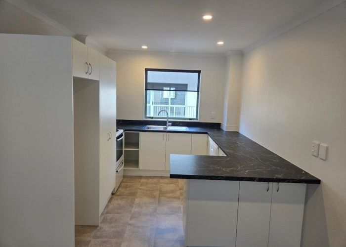  at 2/454 Hagley Avenue, City Centre, Christchurch City, Canterbury