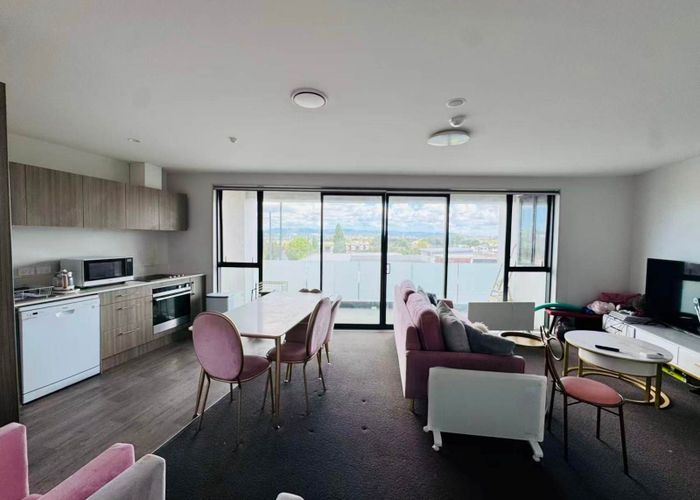  at 101/1904 Great North Road, Avondale, Auckland City, Auckland