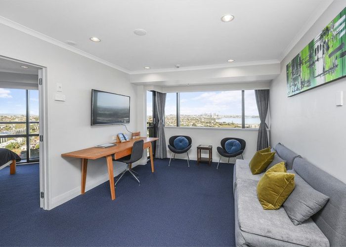  at 9-17 Byron Avenue, Takapuna, North Shore City, Auckland
