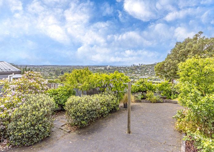  at 25 Huntsbury Avenue, Huntsbury, Christchurch City, Canterbury