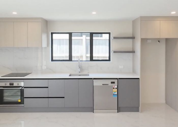  at 6 Rorotu Avenue, Drury, Papakura, Auckland