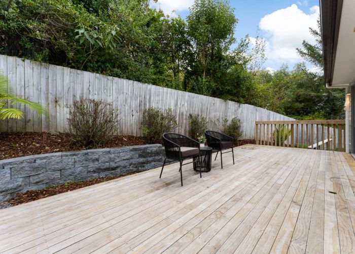  at 90A Oaktree Avenue, Browns Bay, North Shore City, Auckland