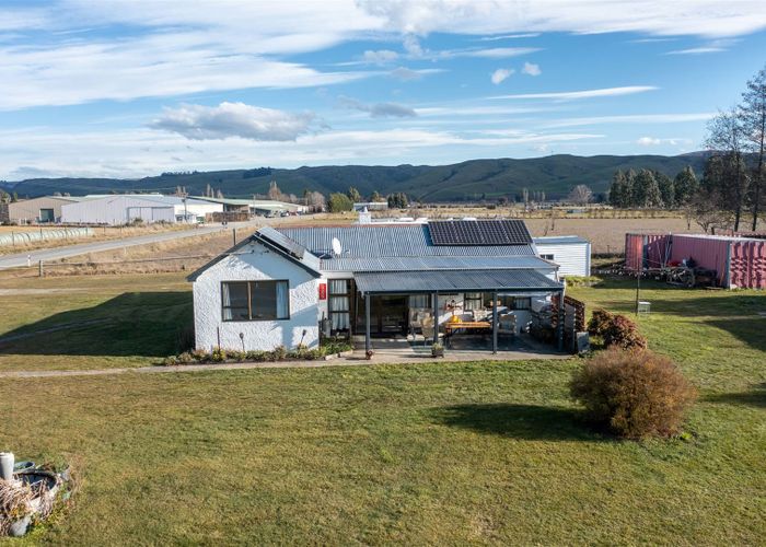  at 10 Moa Flat Road, Ettrick