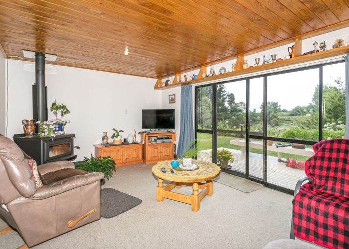  at 202 Pickering Road, Cambridge