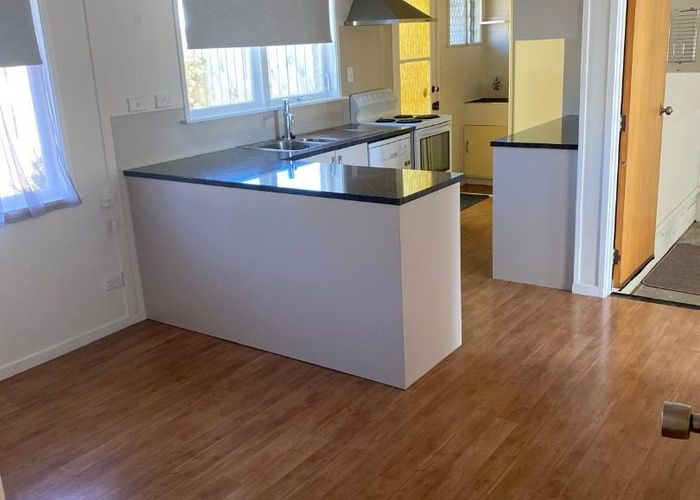  at 2/97 Panama Road, Mount Wellington, Auckland