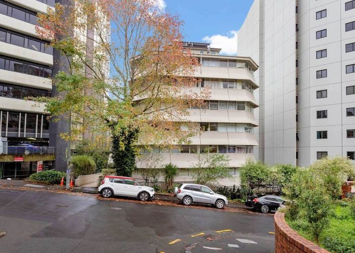  at 5F/2 Whitaker Place, Grafton, Auckland City, Auckland