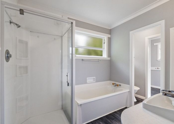  at 24 Kent Crescent, Awapuni, Palmerston North