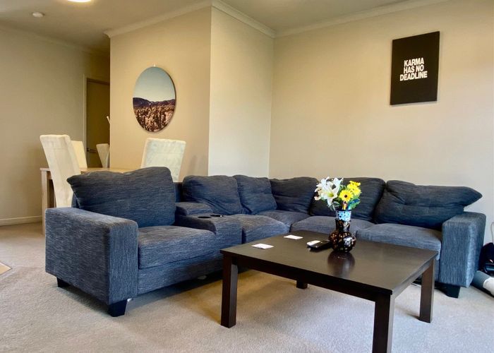  at 38/5 Carolina Place, Albany, North Shore City, Auckland