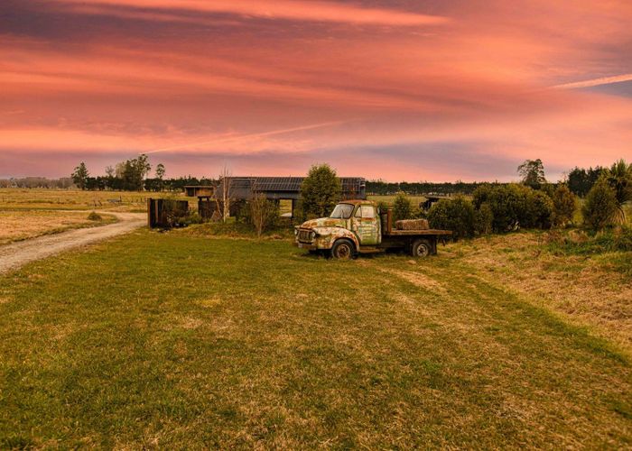  at 183 Terrace Road, Cust, Cust