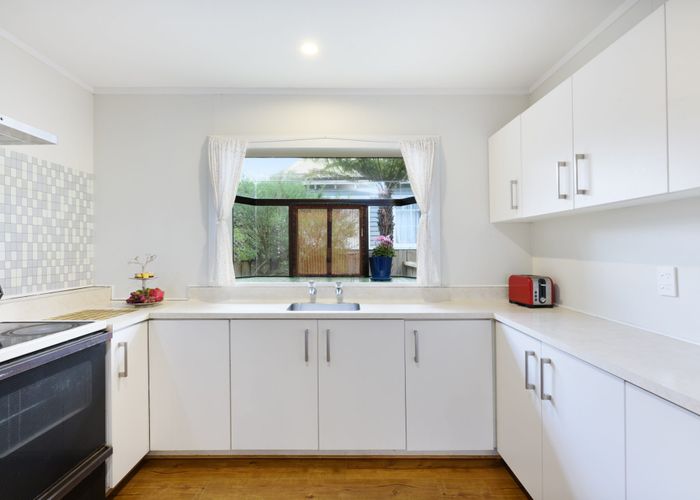  at 1/294 Great North Road, Henderson, Auckland