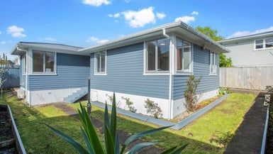  at 41 Dundale Avenue, Blockhouse Bay, Auckland