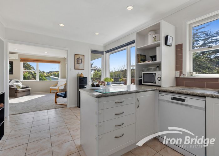  at 7 Berne Place, Birkenhead, Auckland