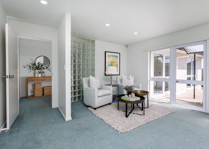  at 22 Vivaldi Place, Mount Roskill, Auckland