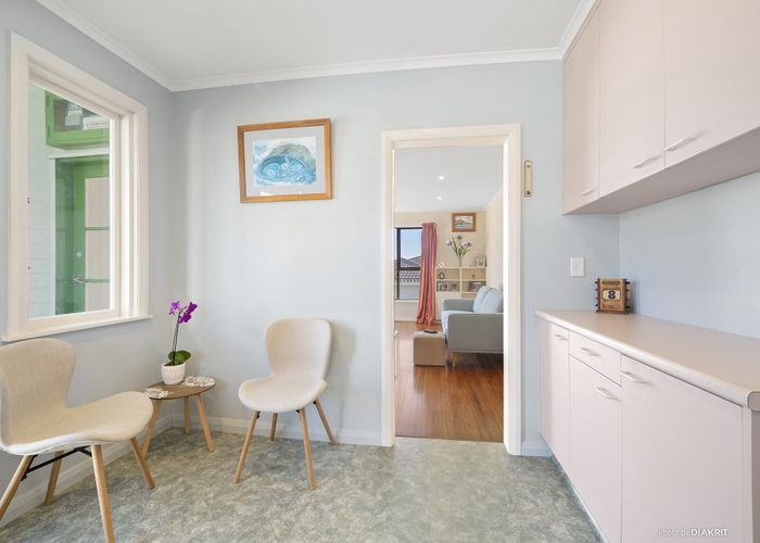  at 164 Severn Street, Island Bay, Wellington