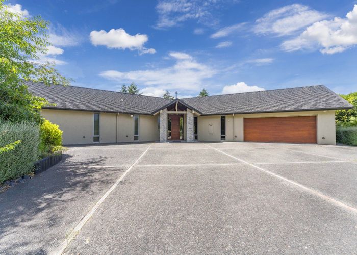  at 5 Cameron Drive, Acacia Bay, Taupō
