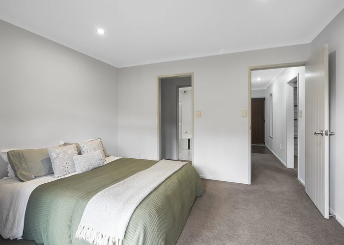  at 15C Charlemont Street, Whitiora, Hamilton, Waikato