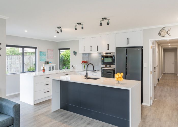  at 6 Mowhanau Drive, Kai Iwi