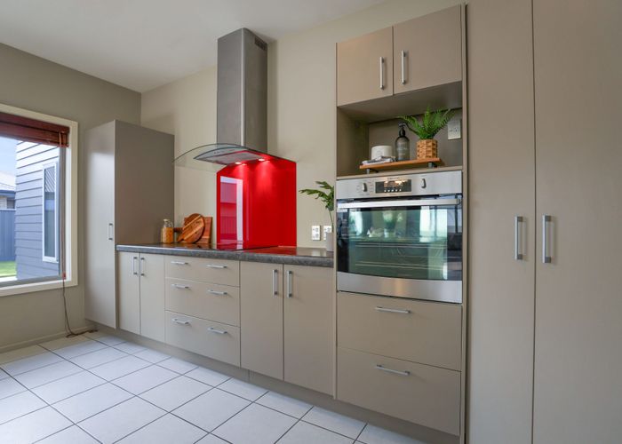 at 8 Somerset Grove, Allenton, Ashburton