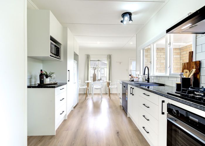  at 36 Oxford Street, Fairfield, Hamilton