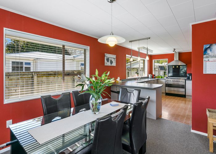  at 17 Rowe Parade, Wainuiomata, Lower Hutt