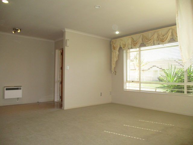  at 12 Ballydonegan Rise, East Tamaki, Manukau City, Auckland