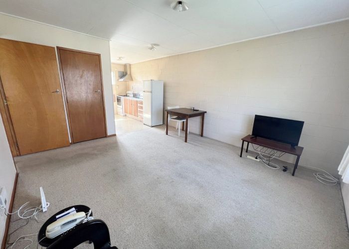  at 2/87 Clyde Street, Hamilton East, Hamilton, Waikato