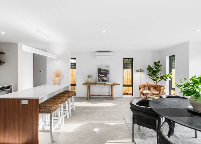  at 19 Webb Street, Merivale, Christchurch City, Canterbury