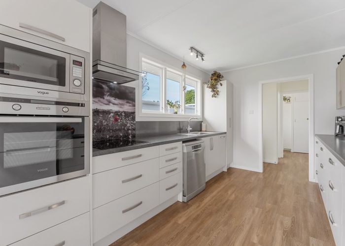  at 10B Tate Road, Brixton, Waitara