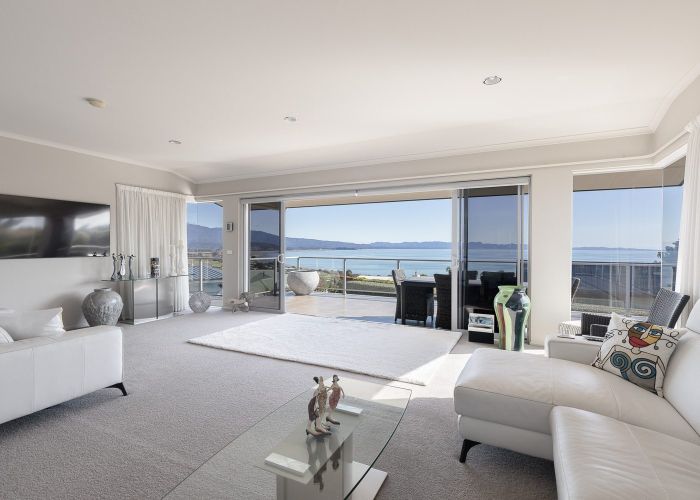  at 30 Bay Vista Drive, Pohara