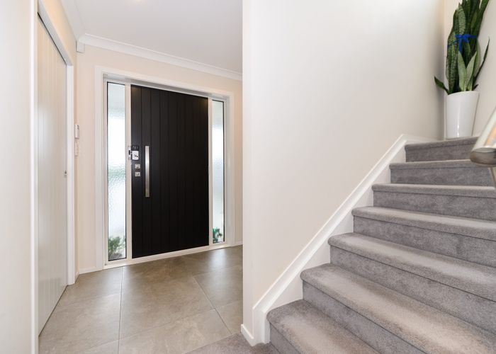  at 33B Lake Road, Northcote, North Shore City, Auckland
