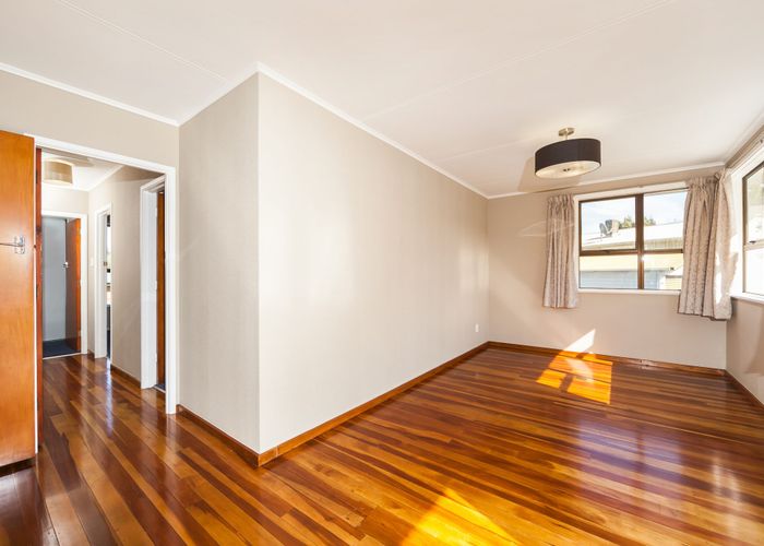 at 5 Johnston Road, Mount Wellington, Auckland City, Auckland