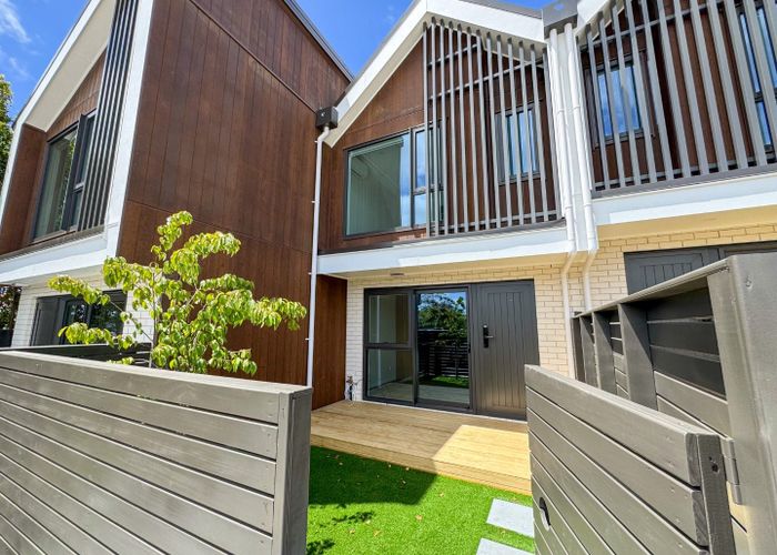  at 6/192 Methuen Road, New Windsor, Auckland City, Auckland